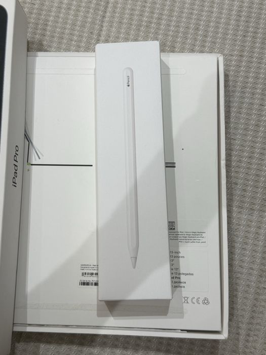 Pack Apple Ipad Pro 2024 13” M4 + Magic Keyboard + Apple pencil