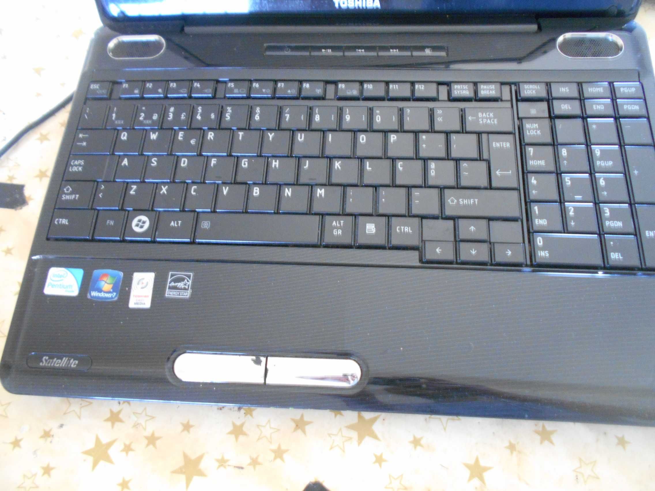 Toshiba  L505-12w  peças