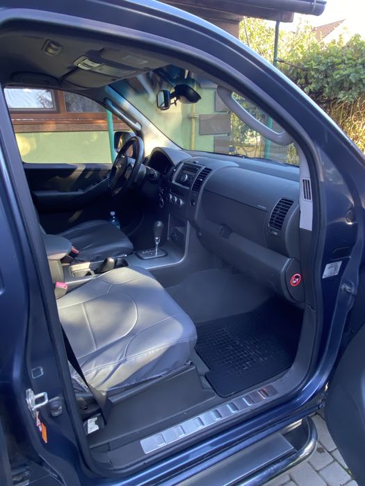 Nissan Pathfinder 2,5 дизель,вартує вашої уваги