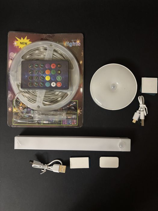 Акумуляторний Led світильник з датчико руху , освітлення