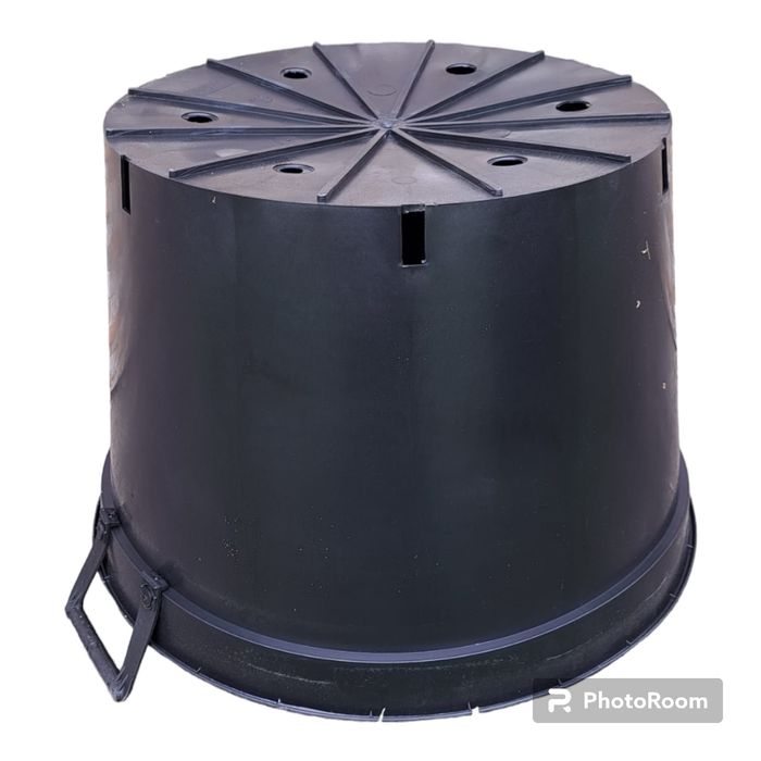 Doniczki produkcyjne 65 L z uchwytami zanitowanymi na stałe 54cm