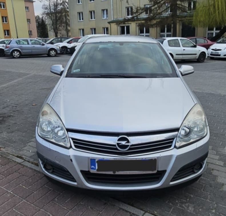 Opel Astra H 1,6 Benzyna 2006