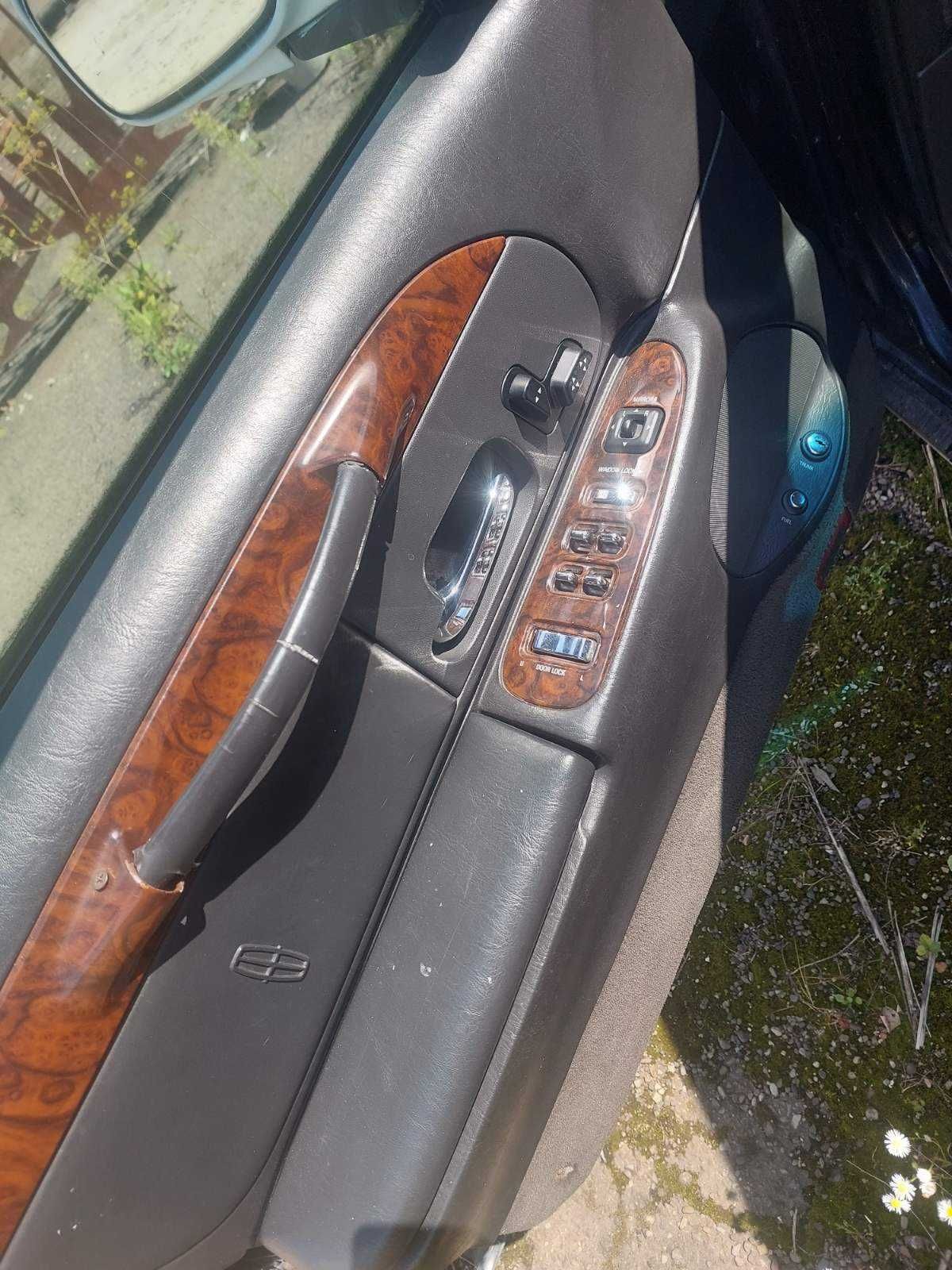 лімузин lincoln towcar продаж обмін