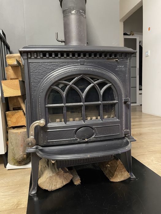 Kominek wolnostojacy Jotul 3