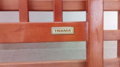 Dormir - Cama de grades marca TRAMA