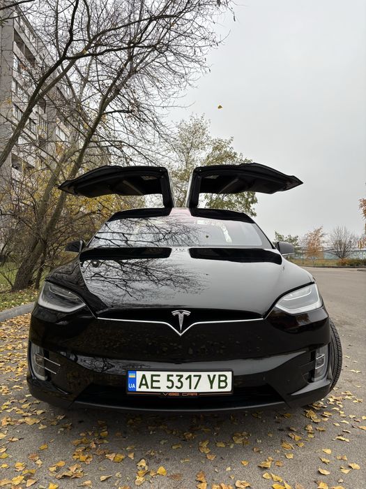 Тесла модел Х 2018, 94 тисячі пробіг, в відмінному станні