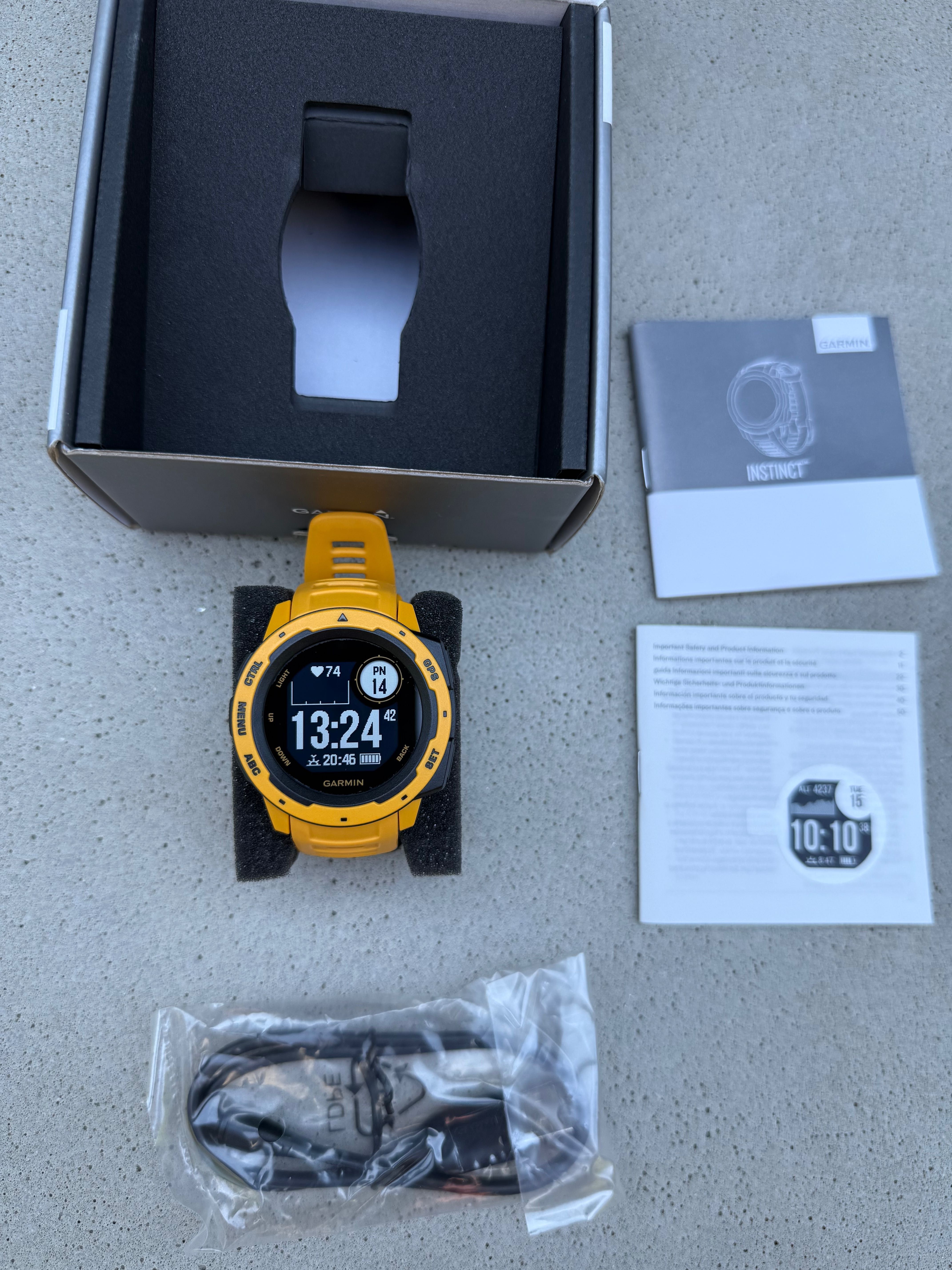 Zegarek Garmin Instinct kolor Sunburst - żółty, jak nowy!