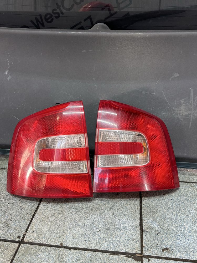 Фонарь задний левый Skoda Octavia A5 2004-2009 1z5945095a 1z5945111a