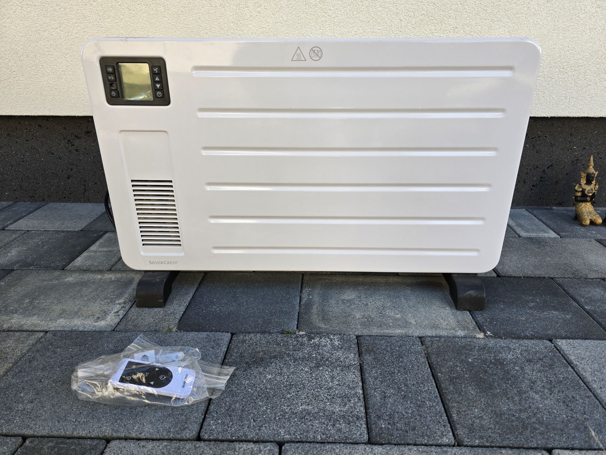 Grzejnik elektryczny SilverCrest farelka  LCD pilot Konwektorowy 230W