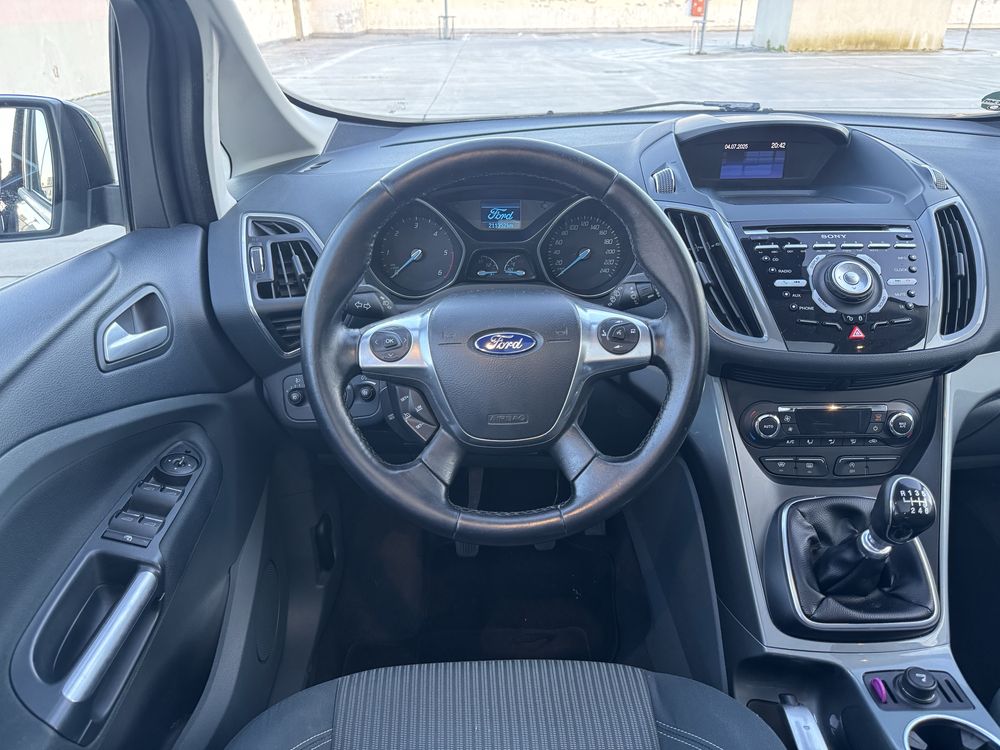 Ford Grand C-max 2013 Titanium 1.6 tdci 115km manual Panorama Keyless