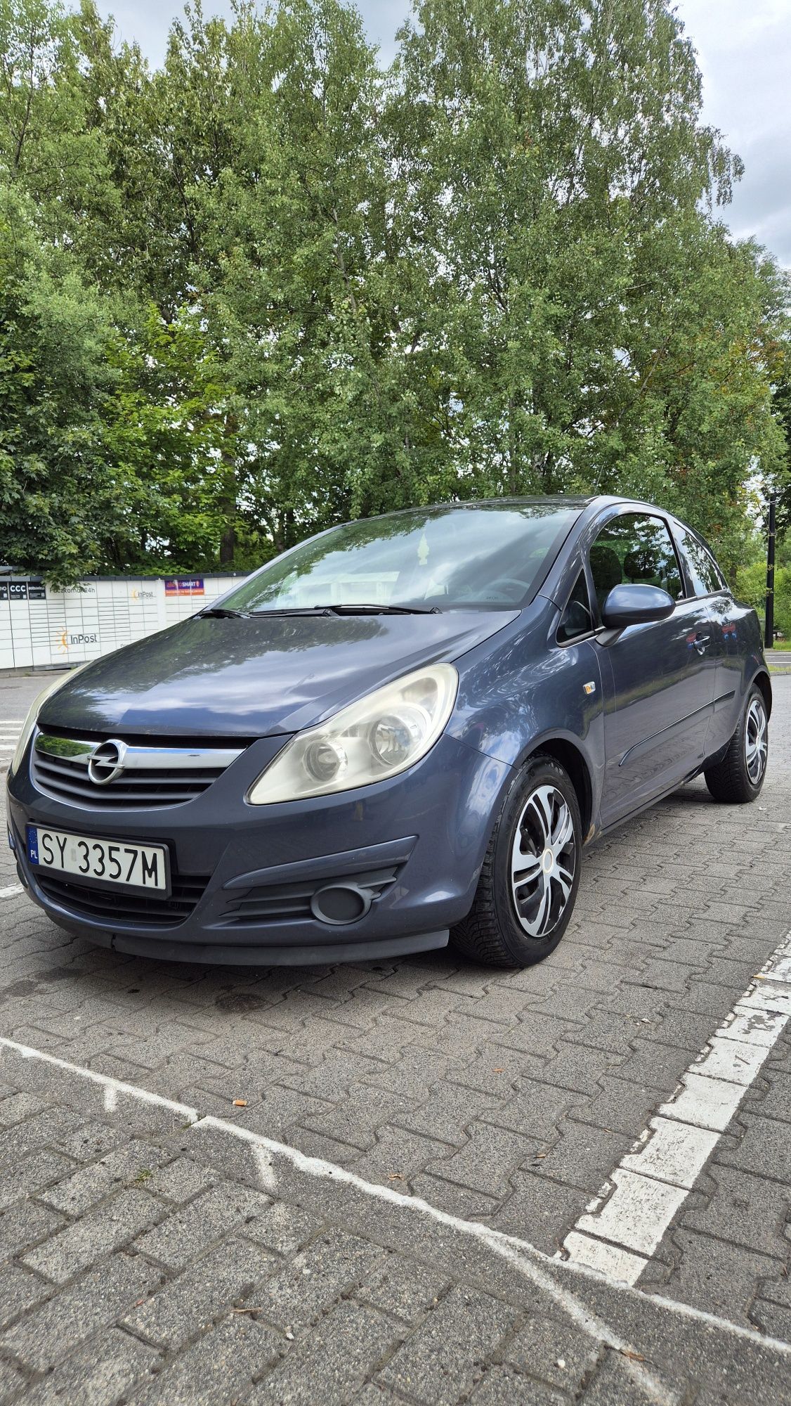 Opel corsa D   1.2 benzyna