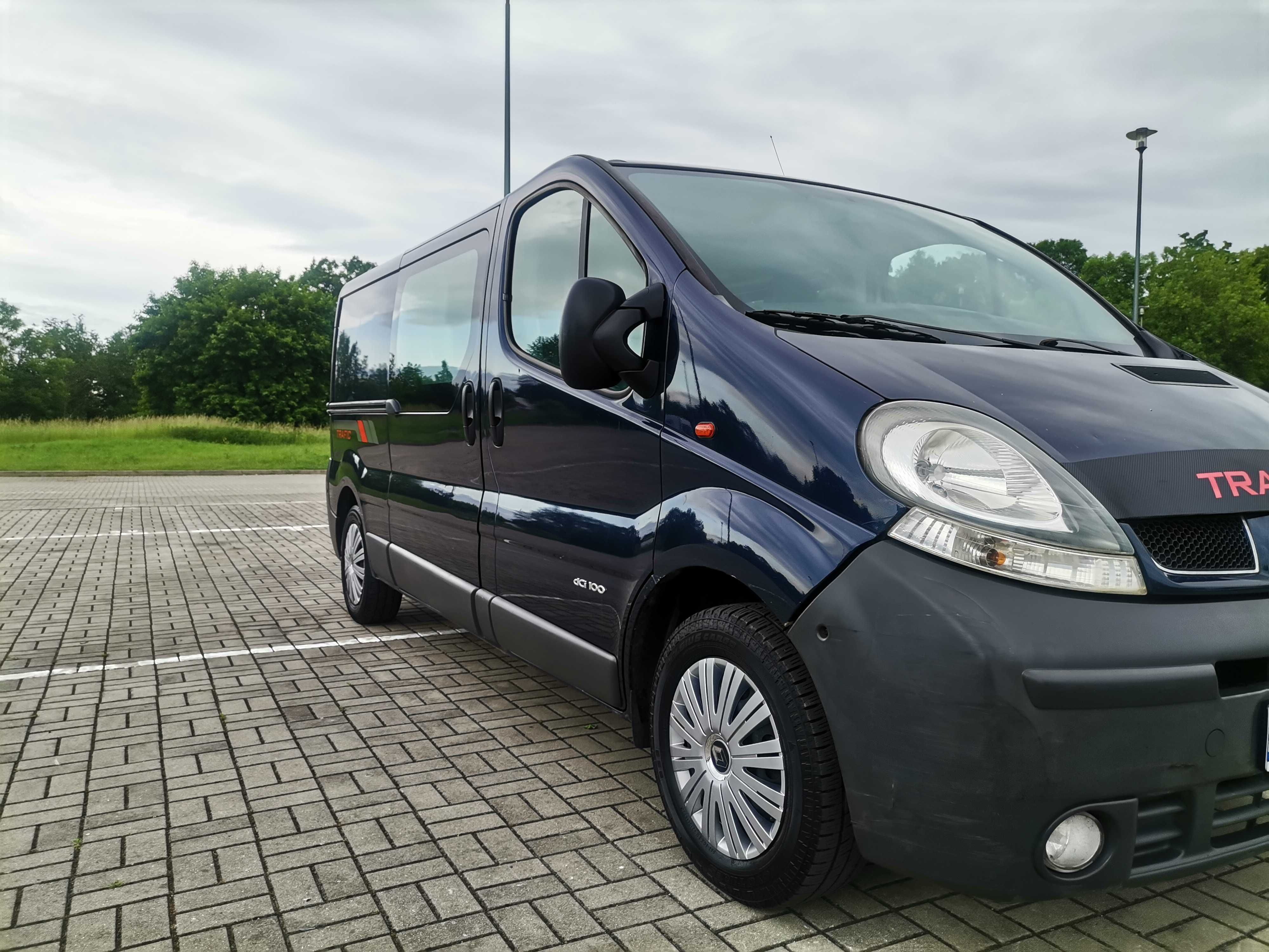 Renault Trafic 1. 9 cdti 5-osob. Klima LONG mod.2006