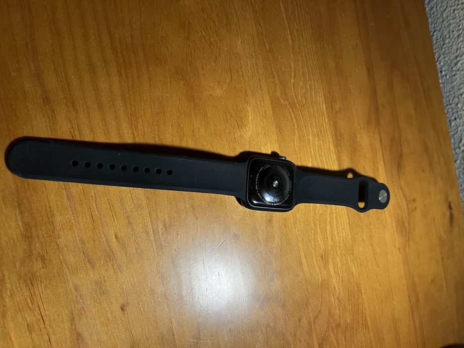 Apple Watch Series 5 44mm GPS