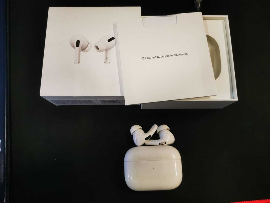 Apple airpods pro uszkodzone