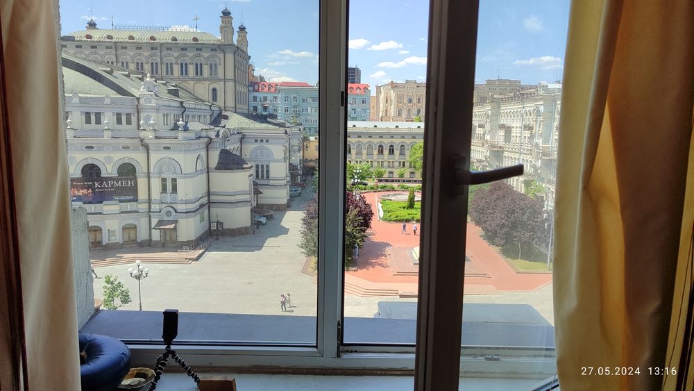 Для масажистів і кур'єрів. Центр. Тихо Чисто Тепло Гараж Власний котел