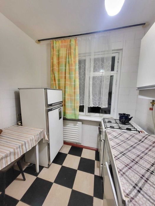 Здається 2 кімнатна квартира по вулиці Радченка.