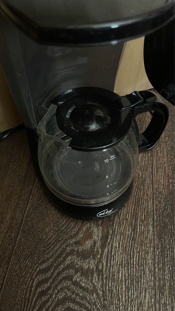 Кофемашину Kaffeemaschine CM1090 Gs
