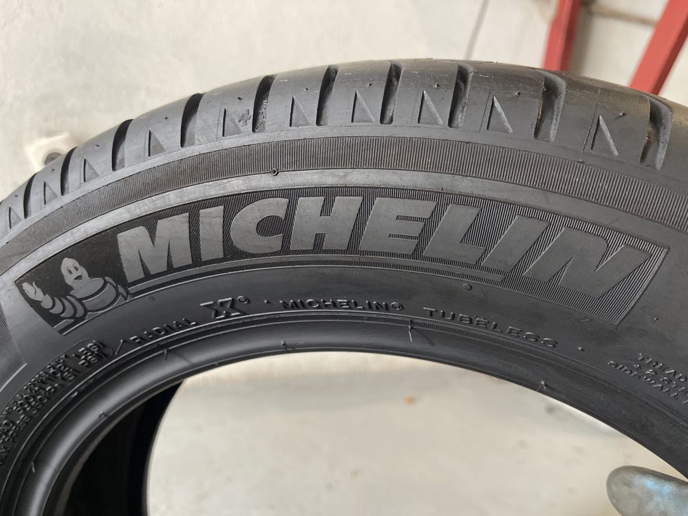 PROMO:: Pneus 175-65r15 Michelin como Novos