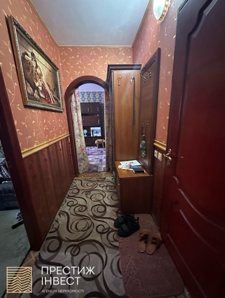 Продаж 2 кімнатної квартири в центрі міста