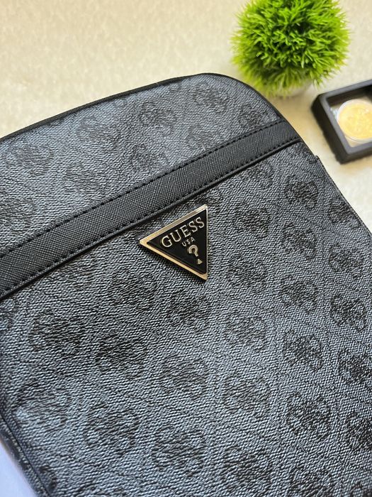 ‼️Чоловіча сумка через плече Guess Vezzola, Месенджер через плече гуес