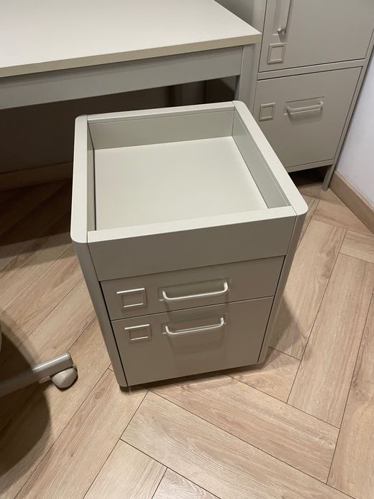 Kontenerek komoda Ikea idasen- beżowy