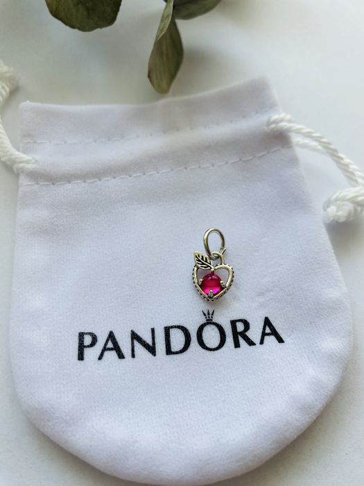 Nowy Charms do bransoletki PANDORA