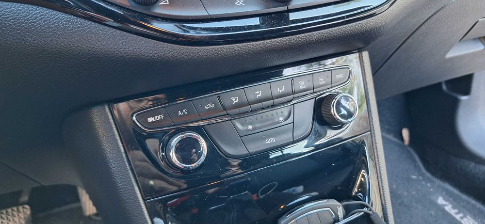 Astra K Sports Tourer ST 1.6 CDTI Dynamic Sport 2017