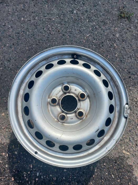 Колёсные диски оригинал R 16