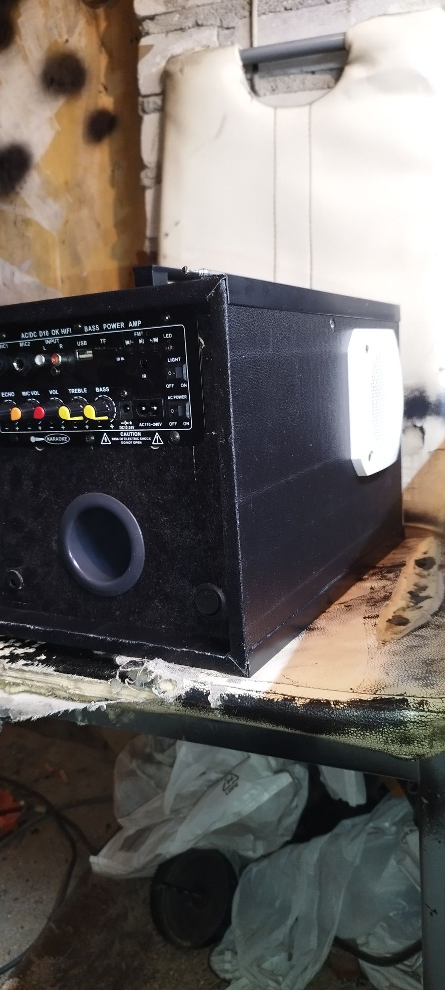 Subwoofer Philips przerobiony na przenośny bluetooth