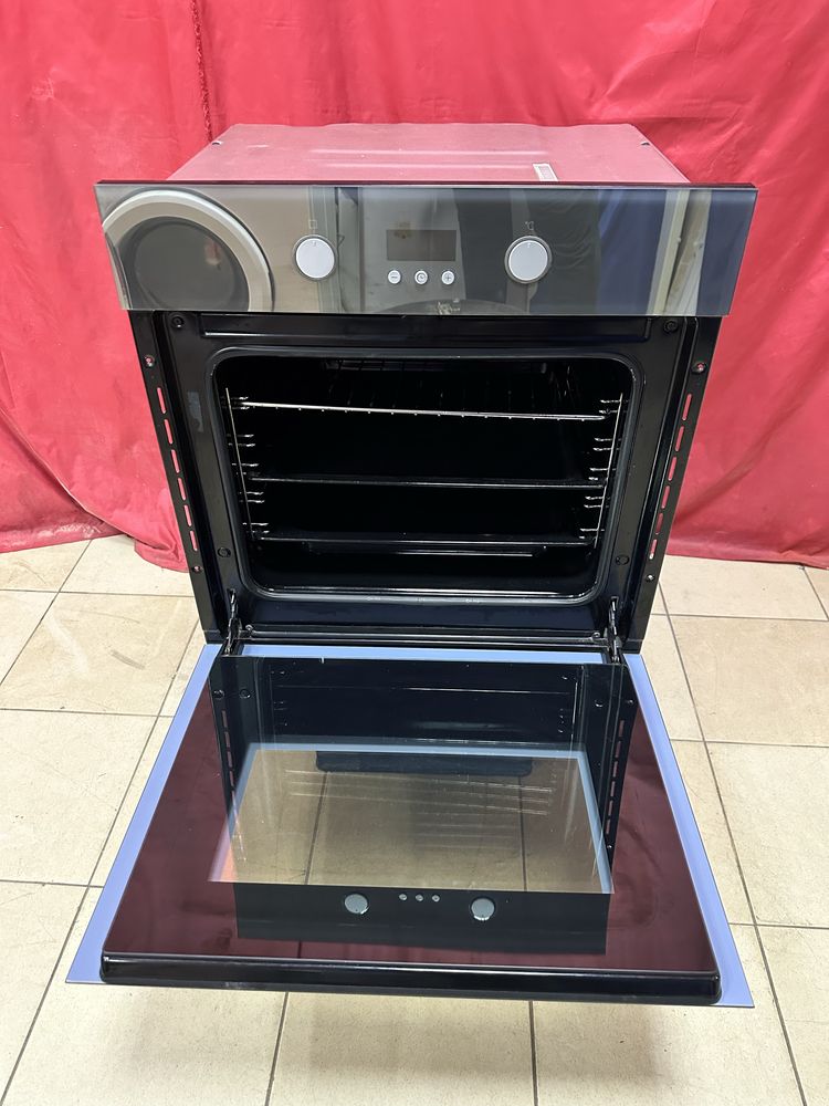 Духовой электрический шкаф Hotpoint Ariston FQ 837