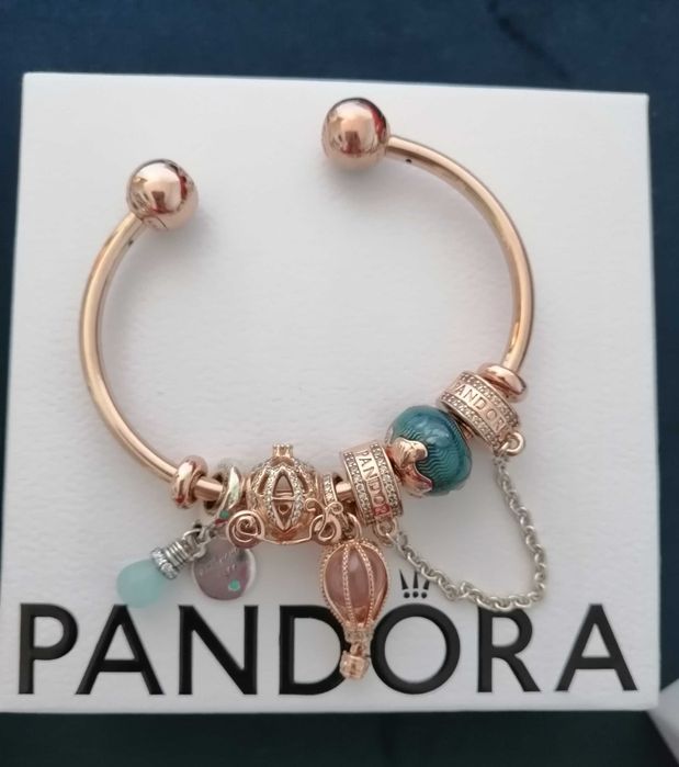 Pandora biżuteria zestaw i saszetka nerka