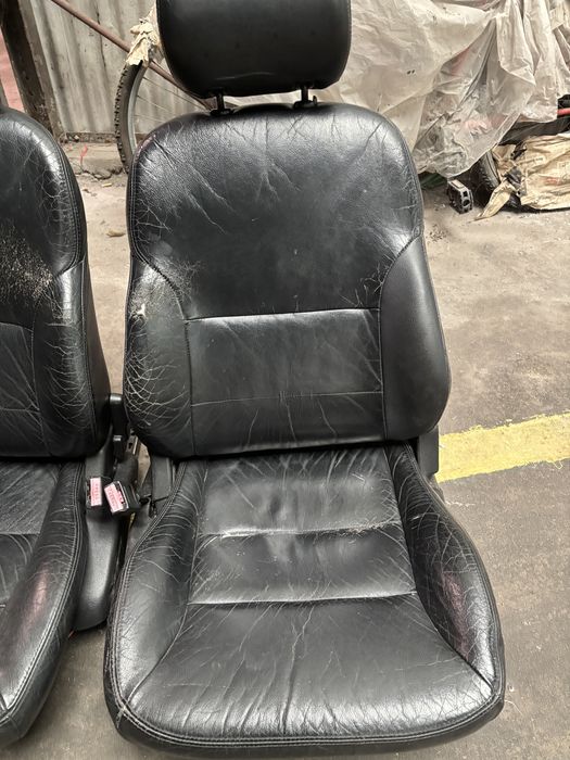 Bancos citroen saxo cup pele