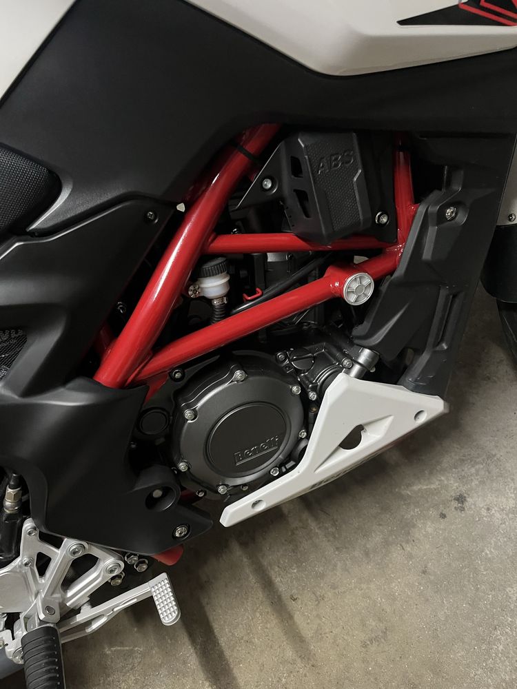 Mota Benelli BN 251