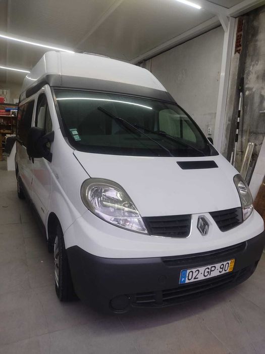 Renault Trafic - Campervan- Especial Dormitório