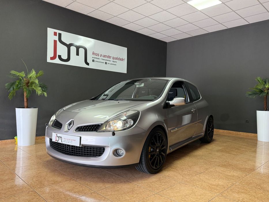 Renault Clio 2.0 16V Sport