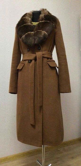 Пальто жіноче. Зима-осінь.