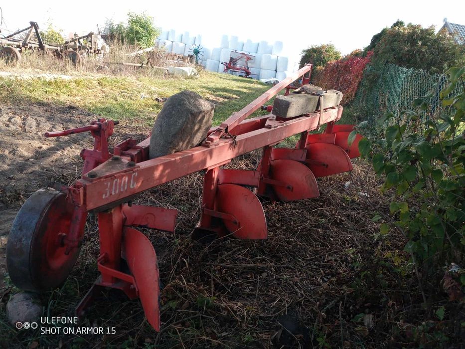 Witam sprzedam pługi Akpil 5