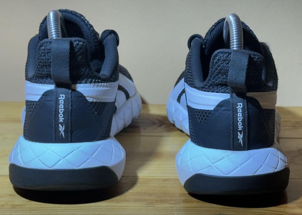 Оригінальні , кросівки ReebokMegaFlexAgon. Розмір 40(26 см)