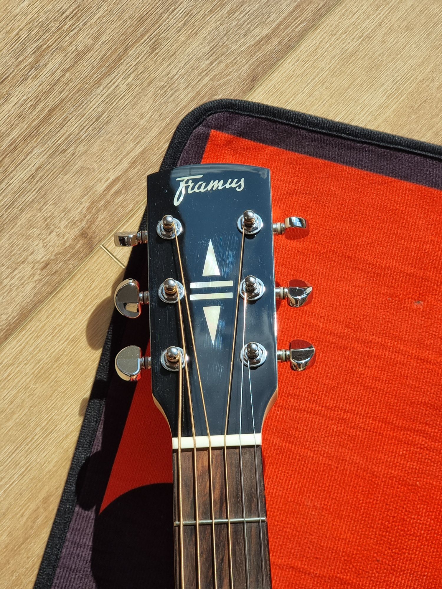 Gitara akustyczna Framus Legacy FJ 14 Jumbo Flame Maple