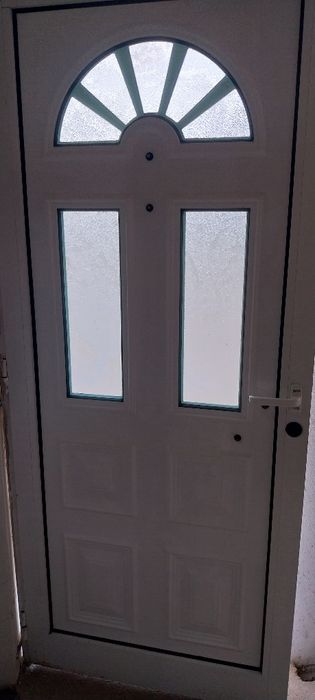 Porta exterior aluminio com aro