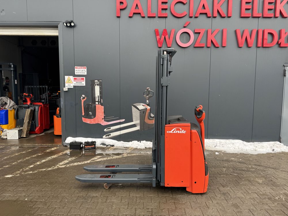 Paleciak elektryczny Linde L 14 z 2017 r 430 cm 1400 kg