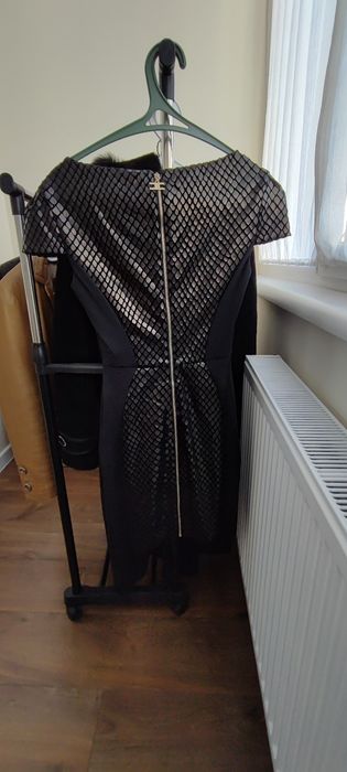 Женское платье размер 44