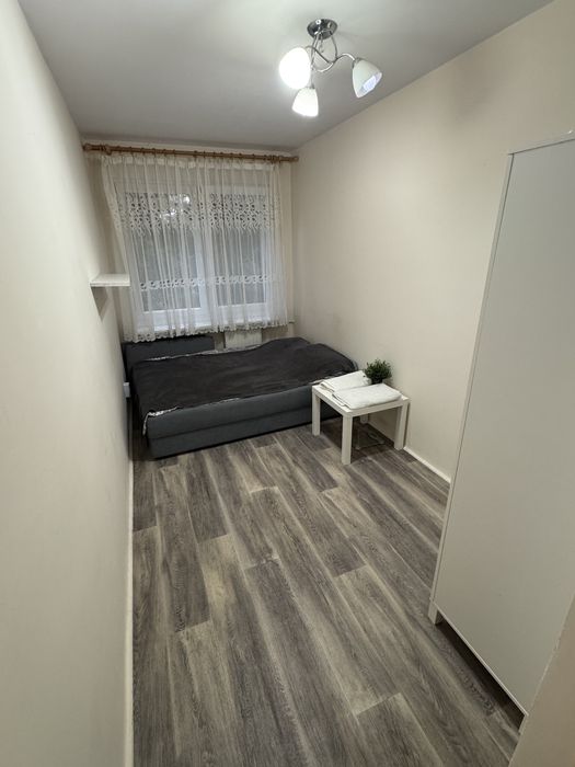 Noclegi Pokój w 2-pokojowym mieszkaniu