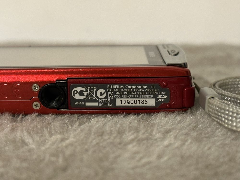 **Ładny Stan!** Fujifilm finepix z950exr Aparat cyfrowy