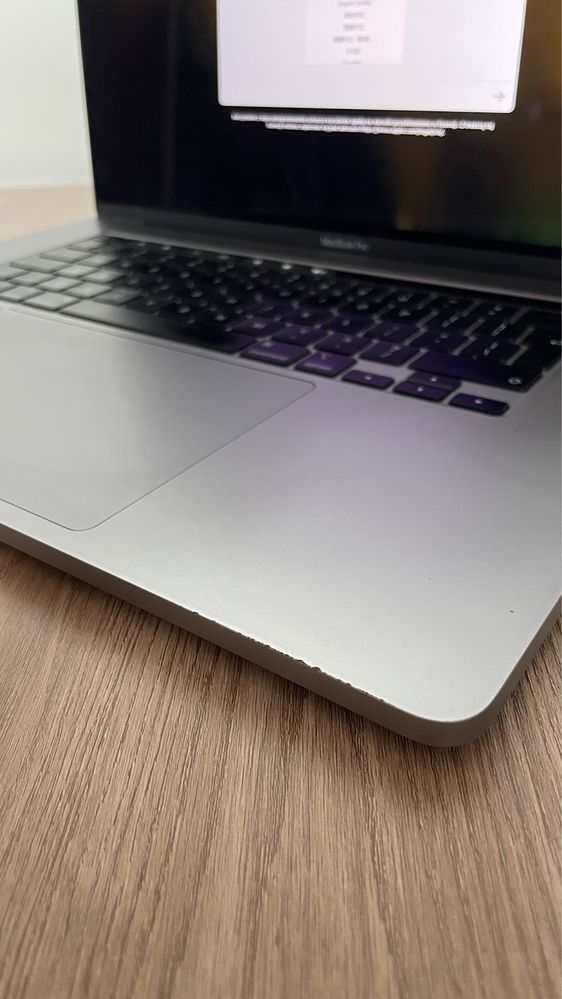 MacBook 16’ Intel 2019 2.3GHz 8-core Intel Core i9 16GB RAM 1TB SSD