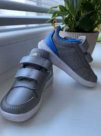 Adidas кросівки 23 р