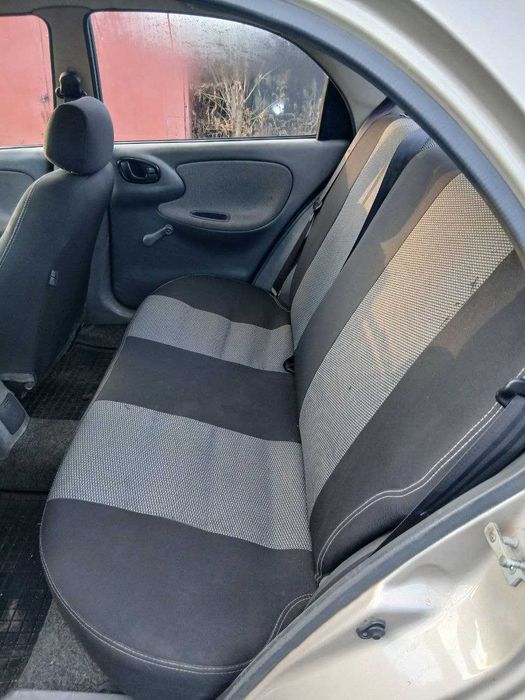 Автомобіль Део-Ланос 1.5 (бензин-газ)