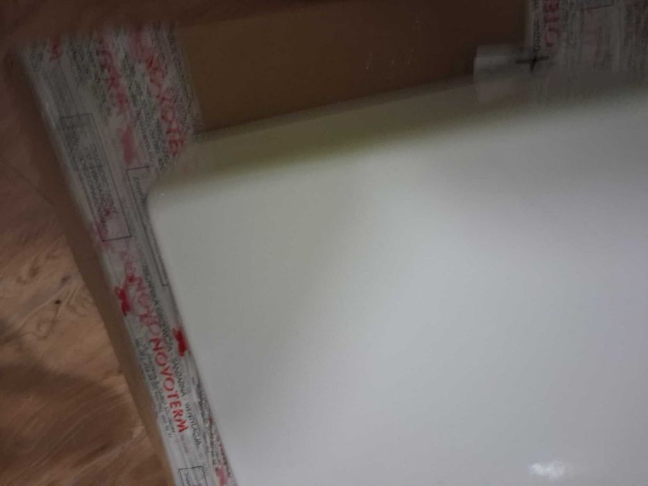 WC zbiornik poziom Kleopatra Kerra