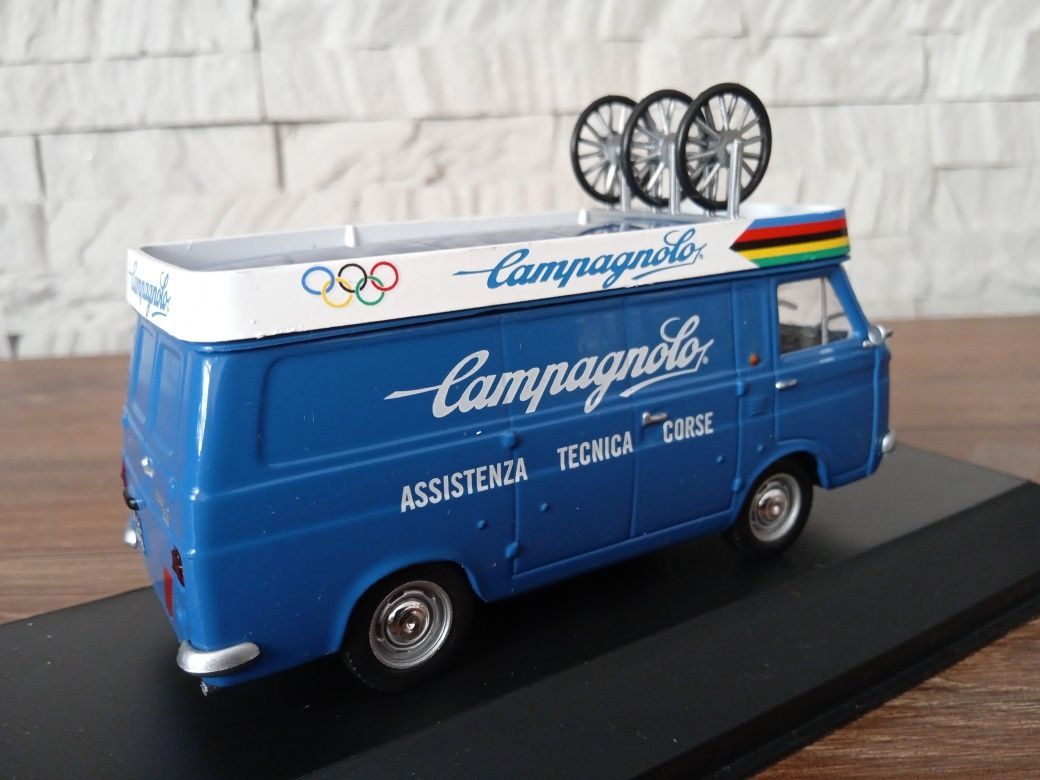 1:43 Altaya 1972 Fiat 238 Campagnolo model