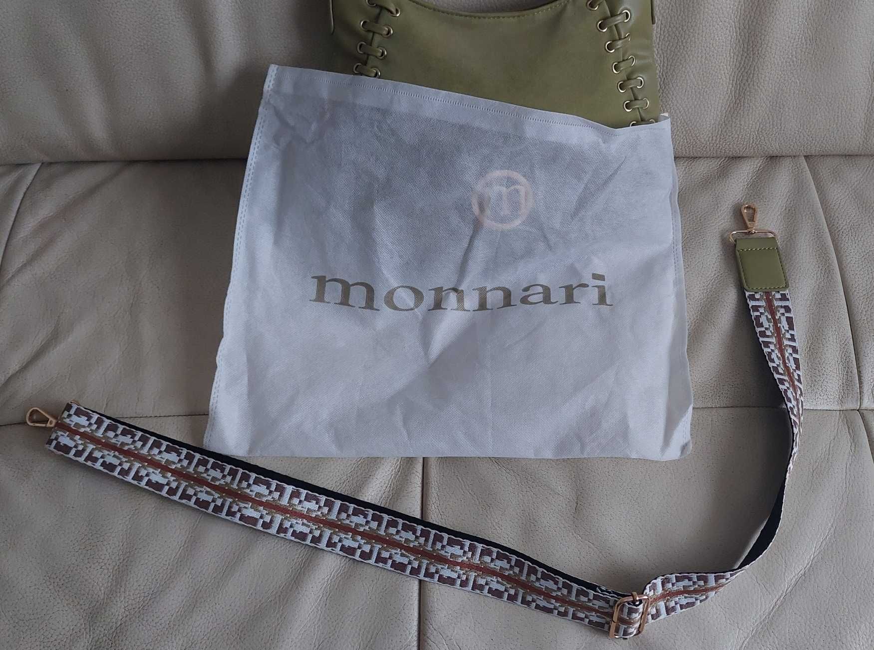 Monnari; zielona listonoszka boho, gruby pasek